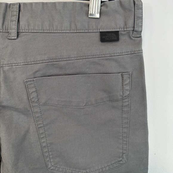 The North Face Sprag 9 Inch Khaki Grey Shorts Size 32 - Picture 10 of 11
